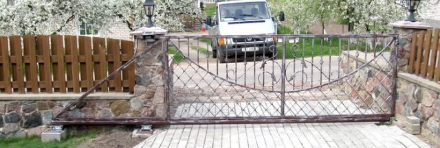 откатные ворота кованые