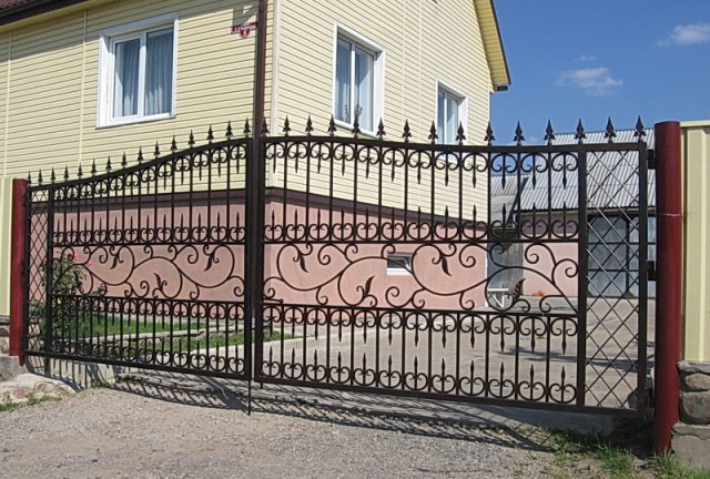 Ворота кованые распашные Vajure.by